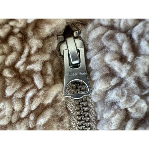 Aritzia Wilfred Free The Teddy Jacket Zip Up Sherpa in Tan Small Oversized - Picture 7 of 12